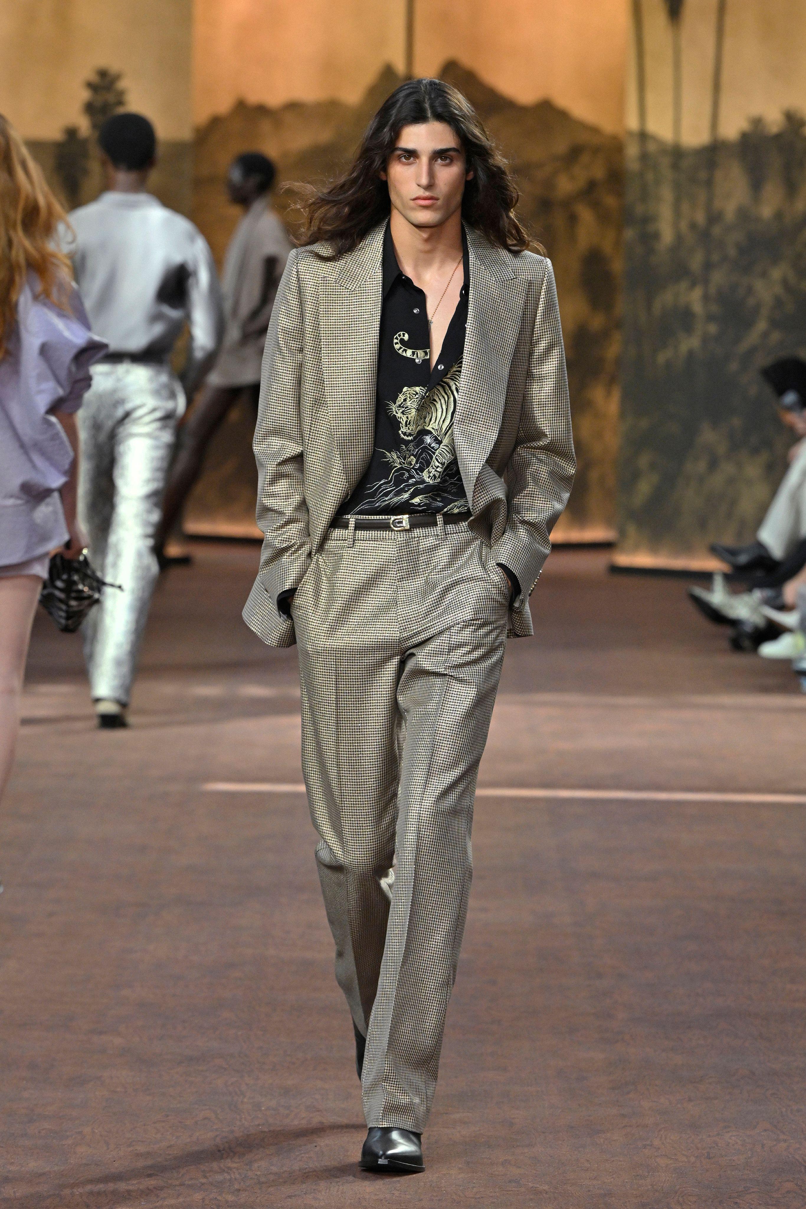 VOGUE_2732x4098_LOOK_24.jpg